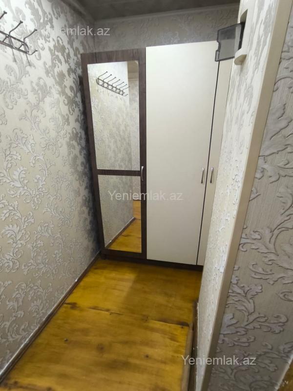Satılır 1 otaqlı Bina evi menzil (Köhnə tikili), 32 m², 8-ci mikrorayon — Mənzil, Sumqayıt (9)