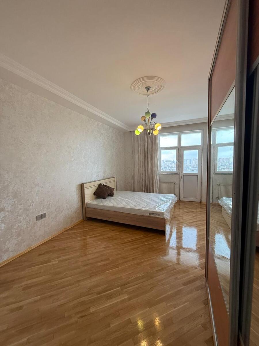 Satılır 2 otaqlı yeni tikili 90 m² — Mənzil, Bakı (3)
