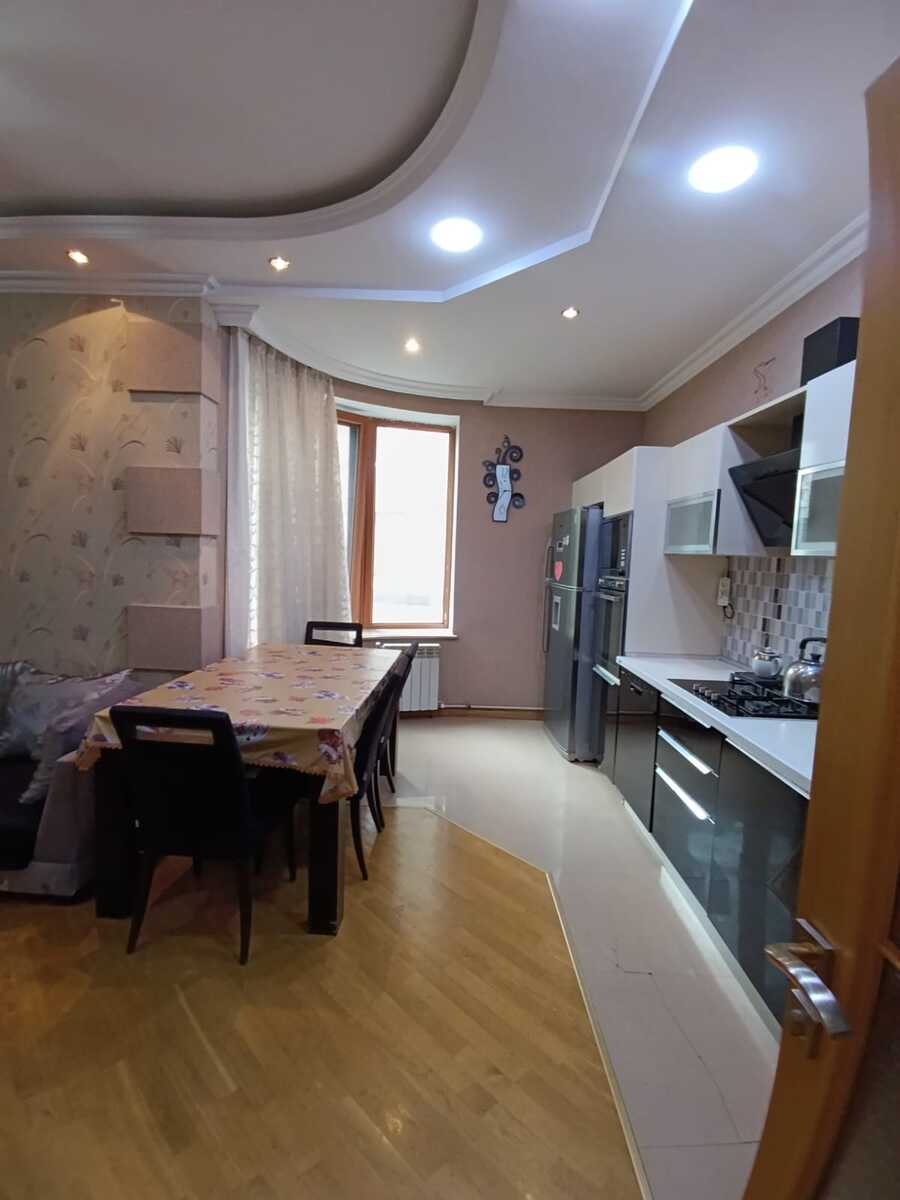 İcarəyə verilir 3 otaqlı yeni tikili 160 m² — Mənzil, Bakı (5)