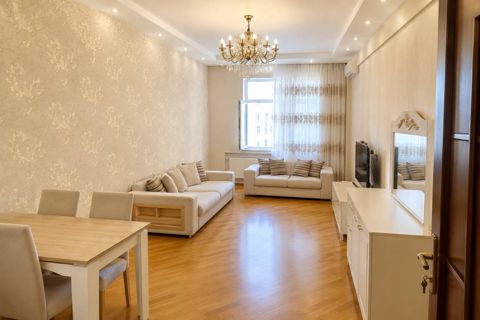 Satılır 3 otaqlı yeni tikili 102 m² — Bakı