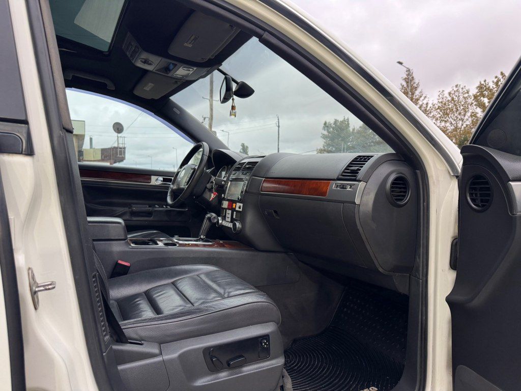 Volkswagen Touareg, 3.2 L, 2006 il, 276 341 km — Avtomobillər, Bakı (11)