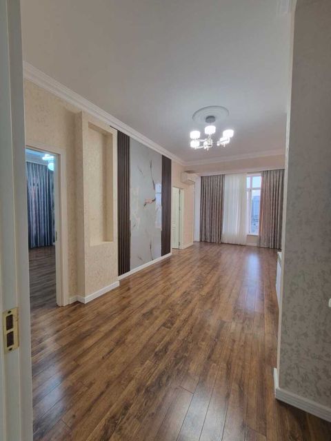 Satılır 3 otaqlı yeni tikili 105 m² — Bakı