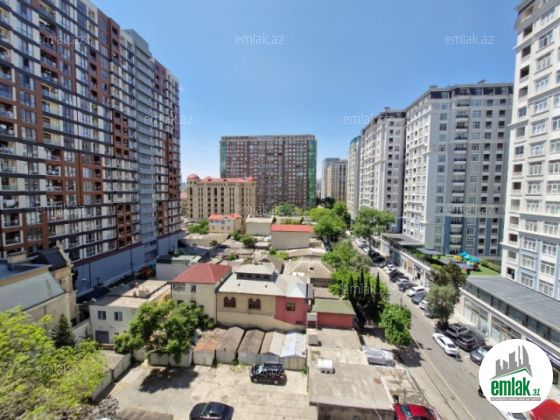 Satılır 3 otaqlı 65 m² köhnə tikili Tibb Universiteti — Mənzil (6)