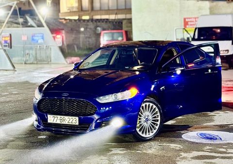 Ford Fusion (North America), 2.0 L, 2016 il, 262 000 km — Bakı