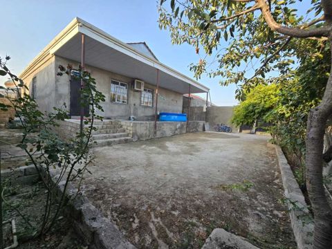 Satılır 3 otaqlı həyət evi/bağ evi 140 m² — Bakı