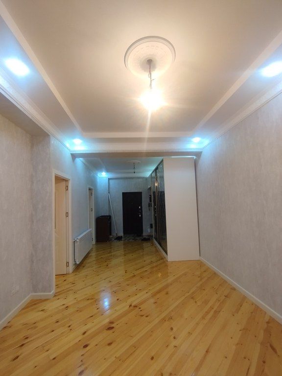 Satılır 3 otaqlı yeni tikili 135 m² — Mənzil, Bakı (4)