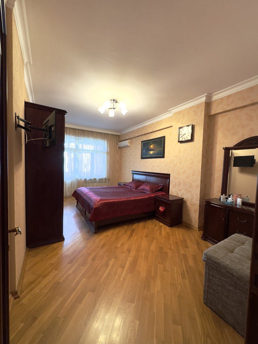 Satılır 3 otaqlı yeni tikili 135 m² — Mənzil, Bakı (12)