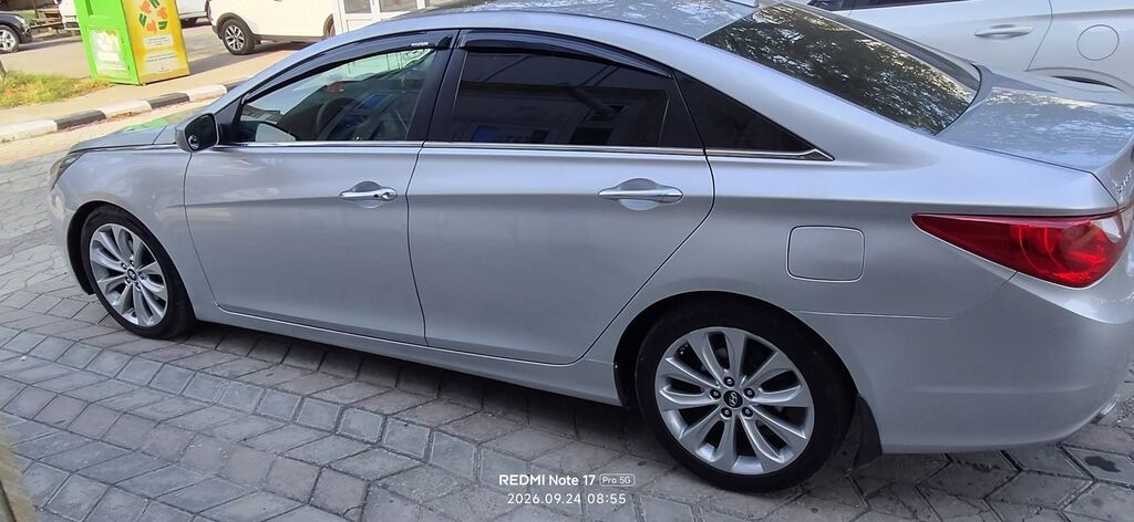 Hyundai Sonata: 2 l Sedan — Avtomobillər, Sumqayıt