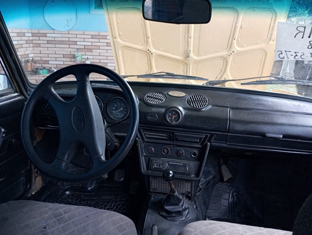 Lada (VAZ) 2106, 1.6 L, 1988 il, 200 000 km 10-HB-570 — Avtomobillər, Ağdaş (5)