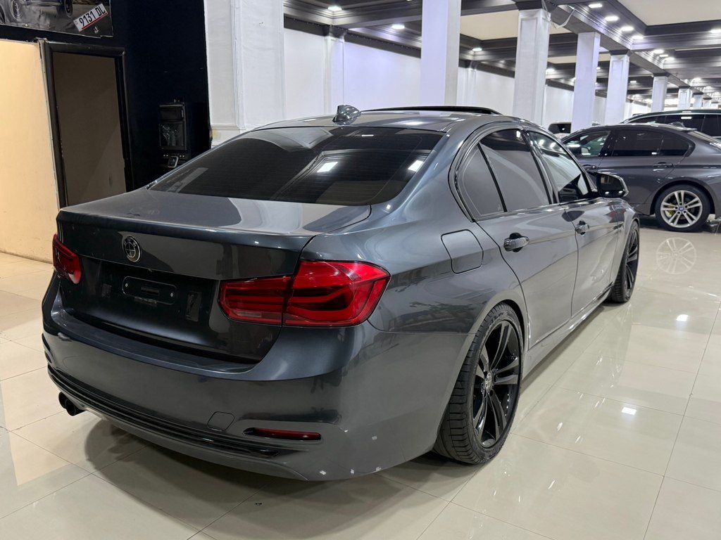 BMW 330, 2.0 L, 2018 il, 110 000 km — Avtomobillər, Bakı (5)
