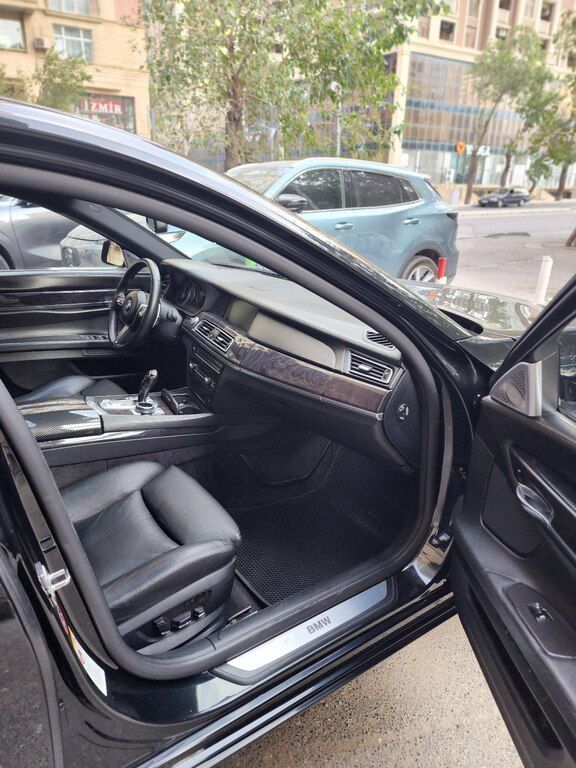 BMW 740, 3.0 L, 2010 il, 244 000 km — Avtomobillər, Bakı (3)