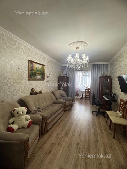 Satılır 3 otaqlı Bina evi menzil (Köhnə tikili), 70 m², Yasamal rayonu — Bakı