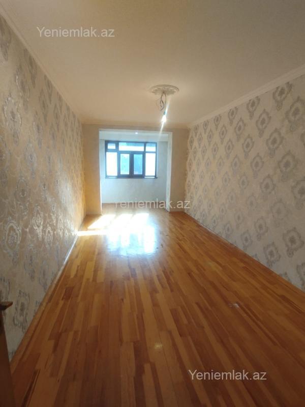 Satılır 2 otaqlı Bina evi menzil (Köhnə tikili), 56 m², 10-cu mikrorayon — Mənzil, Sumqayıt