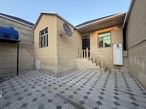 Satılır 3 otaqlı həyət evi/bağ evi 75 m² — Bakı