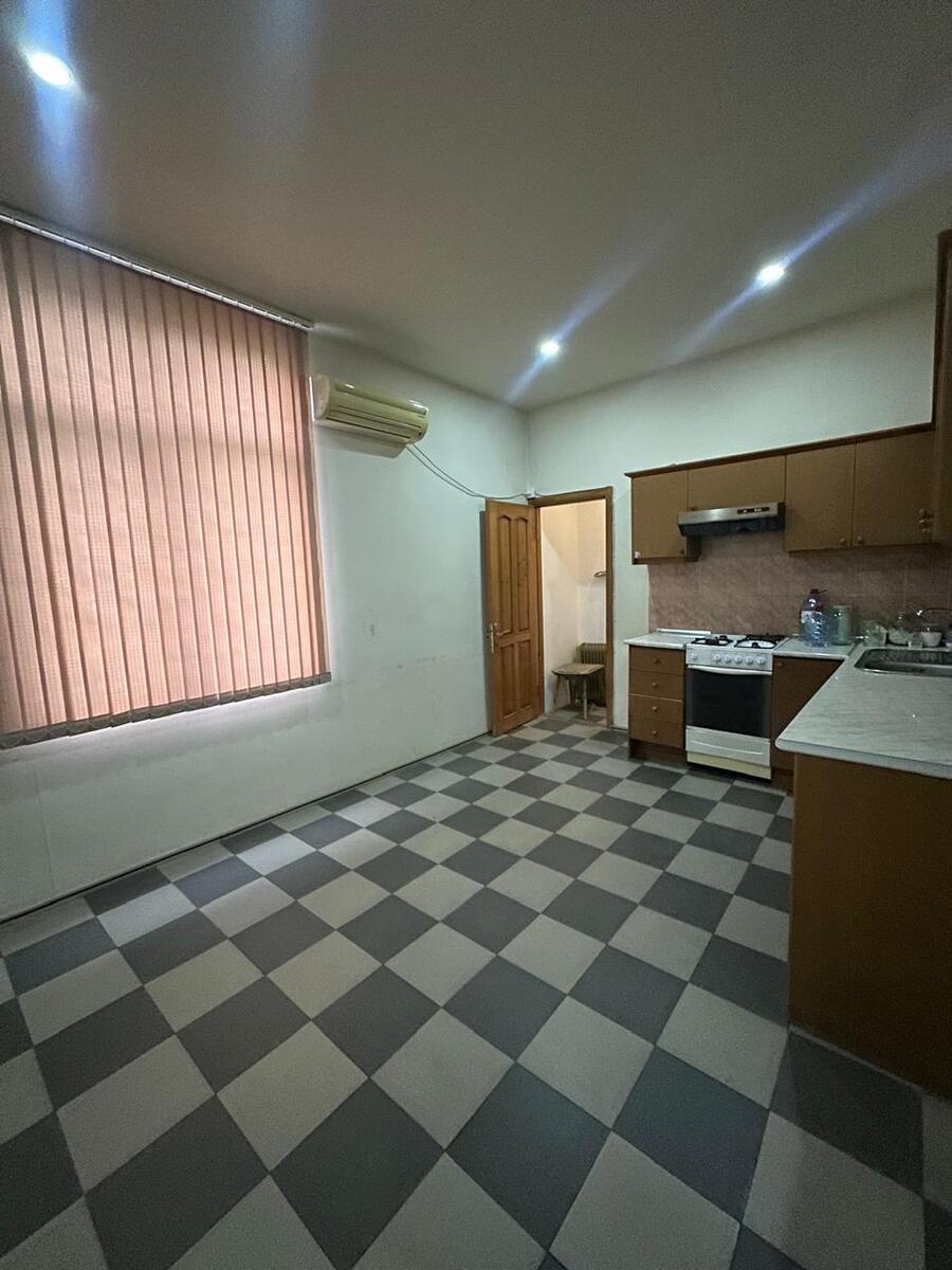 Satılır 3 otaqlı köhnə tikili 100 m² — Mənzil, Bakı (7)