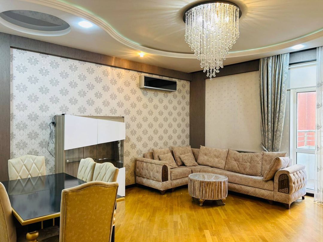 İcarəyə verilir 4 otaqlı yeni tikili 166 m² — Mənzil, Bakı (12)