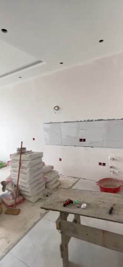 Satılır 1 otaqlı yeni tikili 44 m² — Bakı