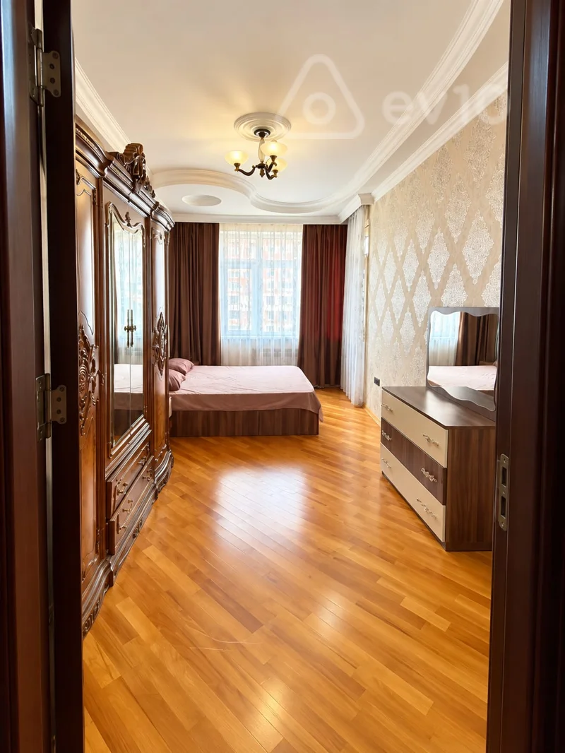 3 otaqlı mənzil, 125 m², Sübhi Salayev küçəsi — kirayə — Mənzil, Bakı (5)