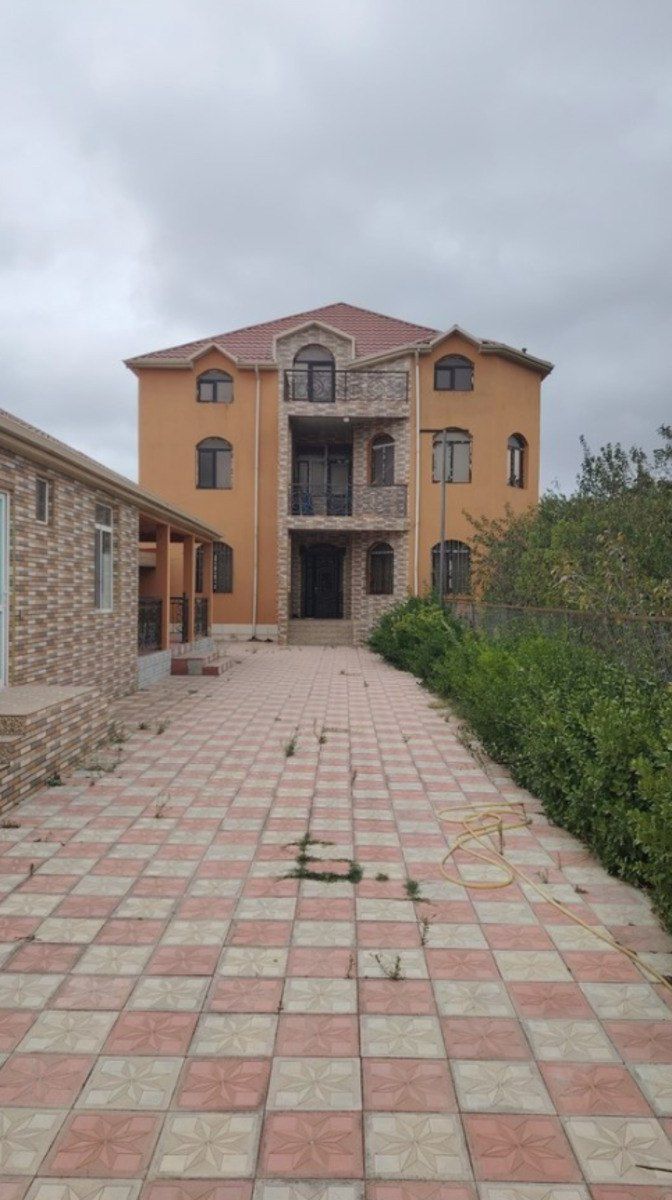 Satılır 5 otaqlı həyət evi/bağ evi 402 m² — Ev, villa, Bakı