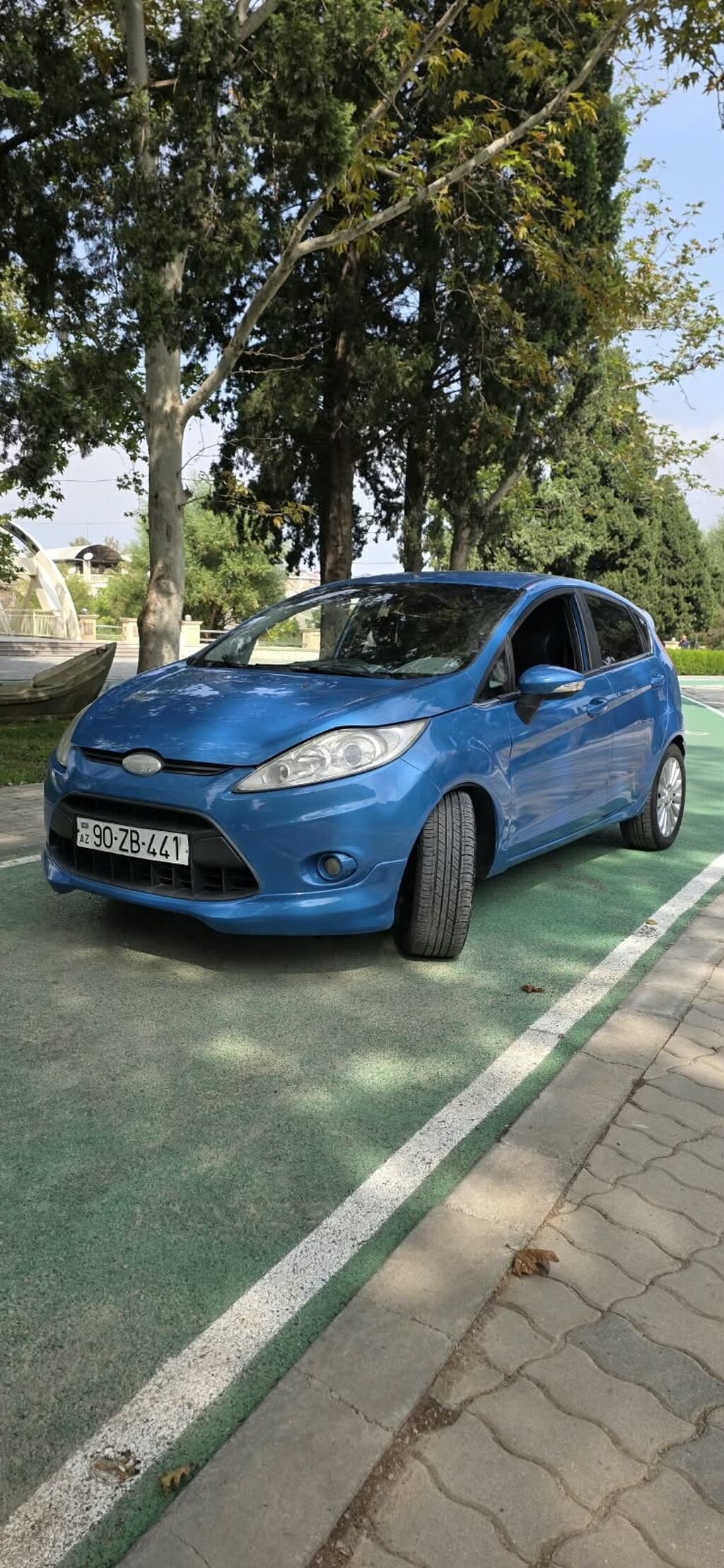 Ford Fiesta: 1.6 l Hetçbek 90-ZB-441 — Avtomobillər, Gəncə (3)