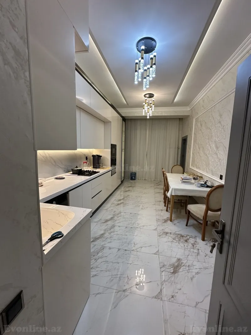 Satılır 4 otaqlı Mənzil Yeni tikili 140 m² Bakı, Xətai r — Mənzil, Bakı (5)