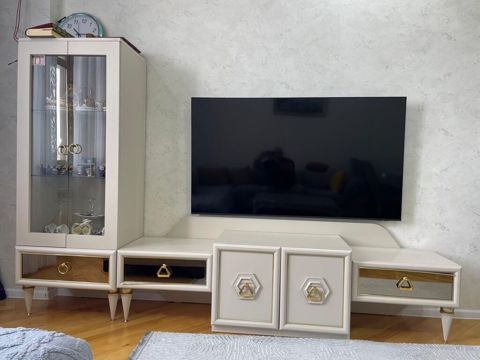 Satılır TV stendi və vitrin dəstəsi - Üslub — Bakı