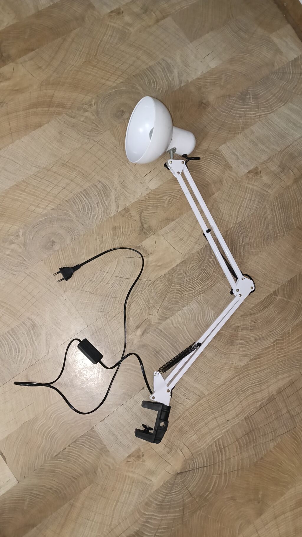 Masaüstü qısqaclı LED lampa - Rəng: ağ - Quraşdırma: masa kənarına — Döşəmə və stol lambaları, Bakı