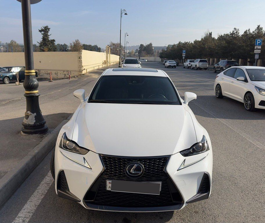 Lexus IS 300, 2.0 L, 2017 il, 84 000 km — Avtomobillər, Bakı