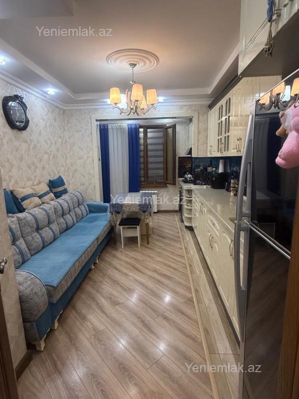 Satılır 5 otaqlı Bina evi menzil (Köhnə tikili), 110 m², 10-cu mikrorayon — Mənzil, Sumqayıt (11)