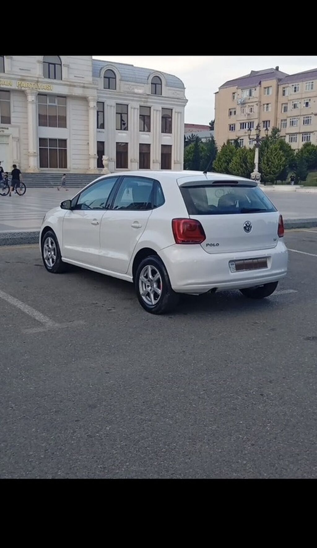 Volkswagen Polo, ağ rəng, 5 qapılı hetçbek. Mühərrik və ötürmə — Avtomobillər, Digah (5)