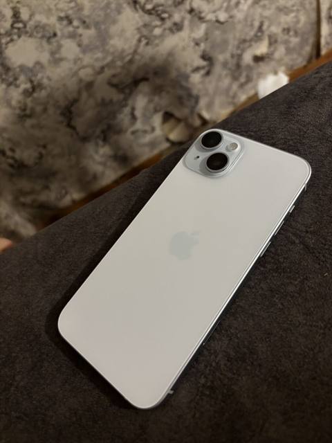 IPhone 15 Plus, 128 GB, Simsiz şarj, Face ID — 700 ₼ · Sumqayıt · Apple iPhone IPhone 15 Plus, 128 GB, Simsiz şarj, Face ID — Sumqayıt