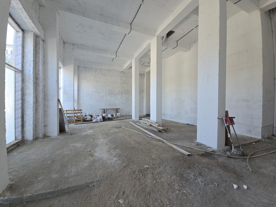 Satılır obyekt 339 m² — Əmlak, Bakı (4)