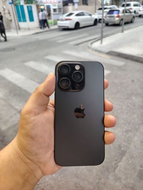 IPhone 16 Pro, 128 GB, Black Titanium — Bakı
