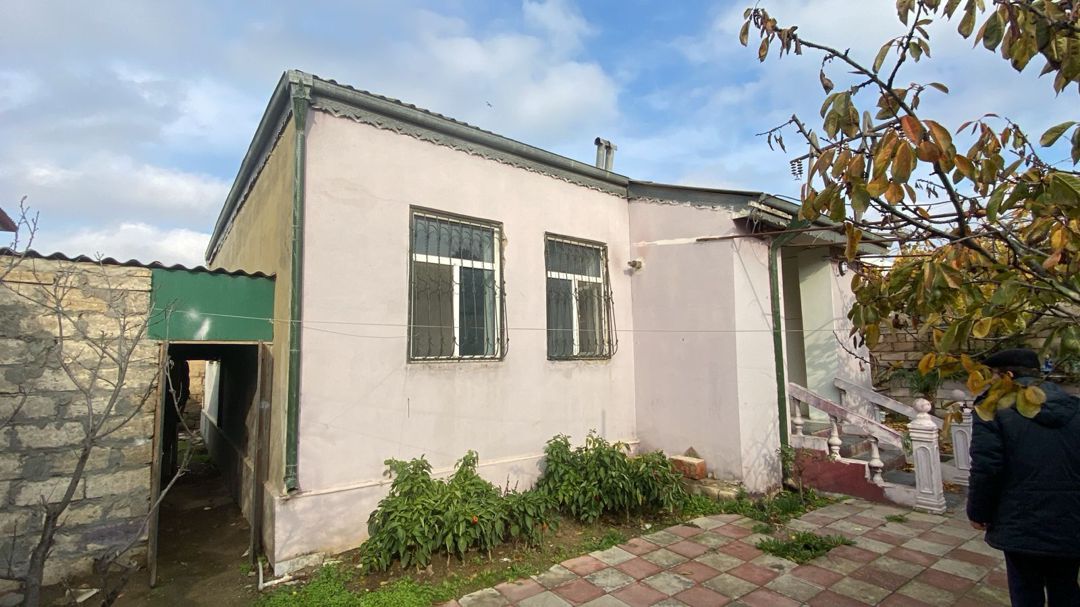 Satılır 3 otaqlı həyət evi/bağ evi 86 m² — Ev, villa, Bakı (2)