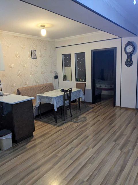 Satılır 3 otaqlı yeni tikili 80 m² — Bakı