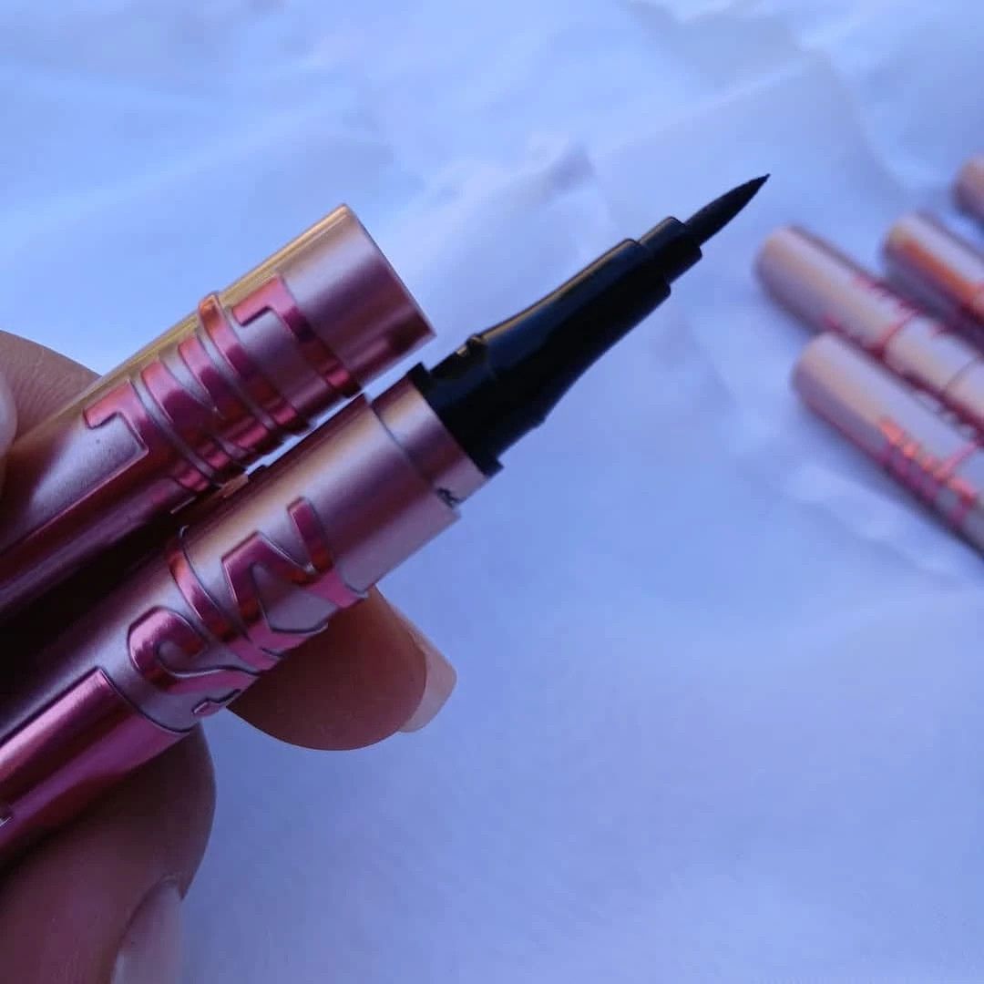 Göz layneri Kiss Beauty Sky High — Mallar, Bakı (2)