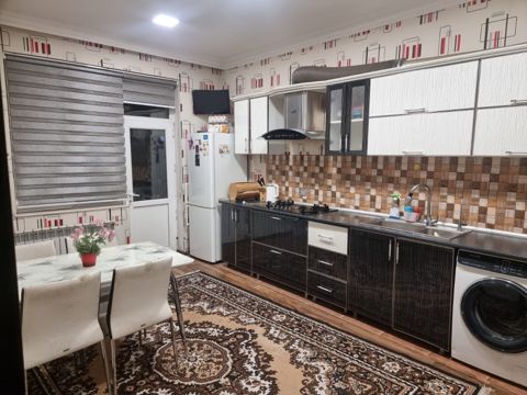 İcarəyə verilir 2 otaqlı yeni tikili 90 m² — Bakı