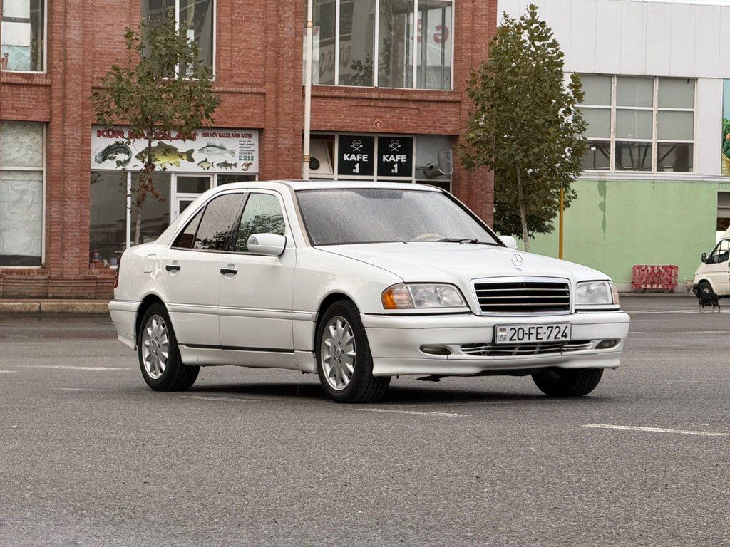 Mercedes C 230, 2.3 L, 1998 il, 275 939 km 20-FE-724 — Avtomobillər, Gəncə (9)
