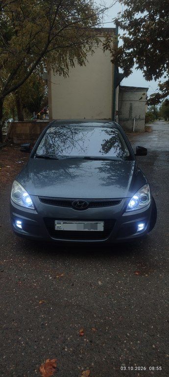 Hyundai i30, 1.4 L, 2008 il, 235 000 km — Yevlax