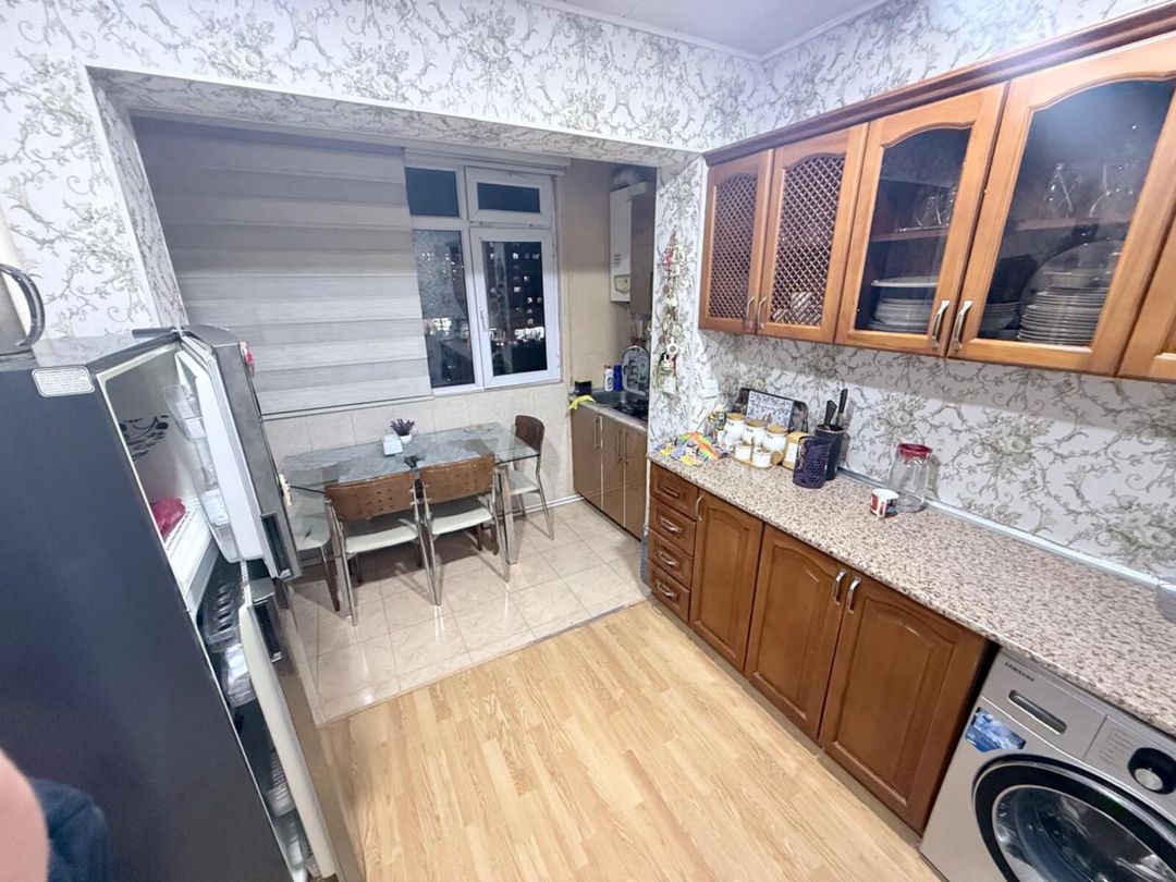 Satılır 2 otaqlı köhnə tikili 60 m² — Mənzil, Bakı (2)