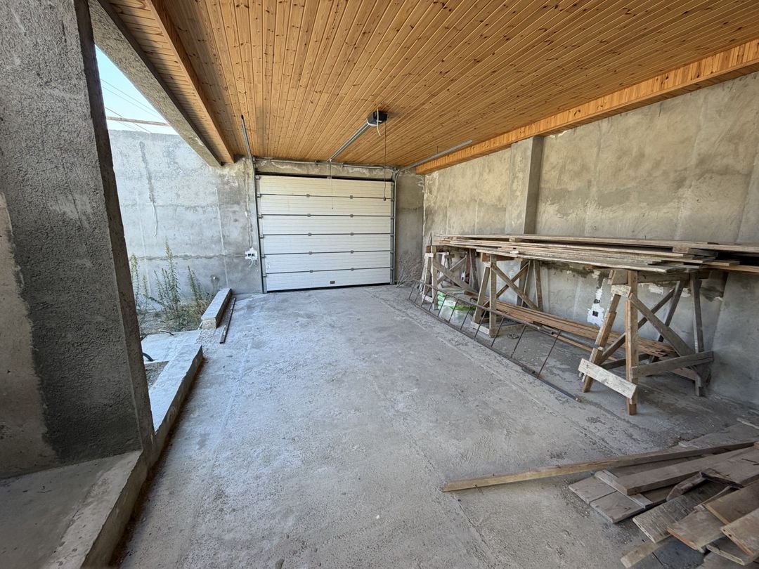 Satılır 3 otaqlı həyət evi/bağ evi 200 m² — Ev, villa, Bakı (2)