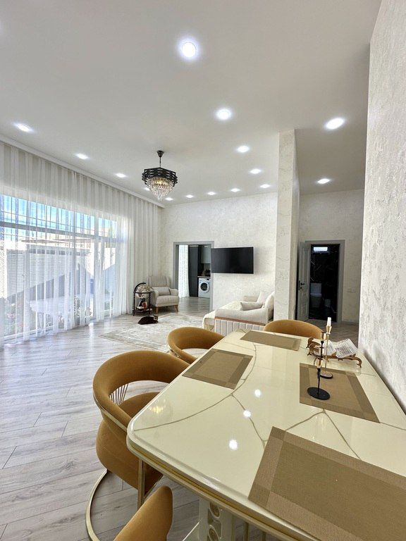 Satılır 4 otaqlı həyət evi/bağ evi 140 m² — Ev, villa, Bakı (4)