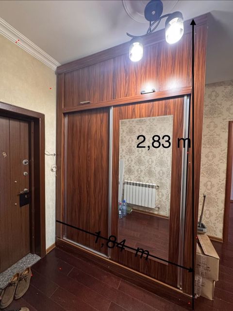 Dehliz dolabi 80azn Hezi aslanov 3032 leli — Digah