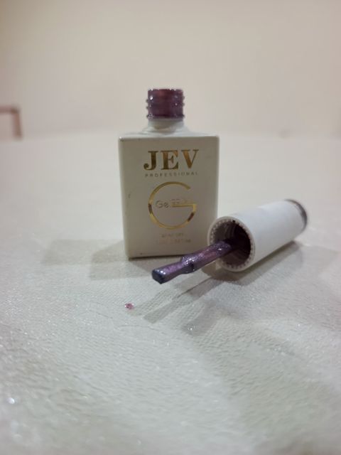 Gel-lak JEV - 112 bənövşəyi, 10 ml — 3.25 ₼ · Bakı · Mallar Gel-lak JEV - 112 bənövşəyi, 10 ml — Bakı