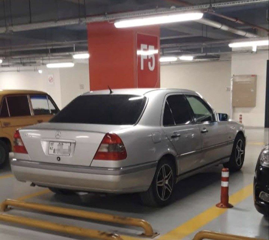 Mercedes C 200, 2.0 L, 1996 il, 258 500 km — Avtomobillər, Gəncə (3)