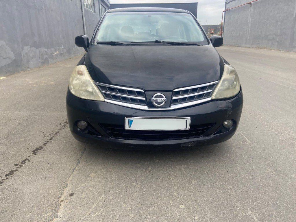 Nissan Tiida, 1.5 L, 2010 il, 299 000 km — Avtomobillər, Bakı