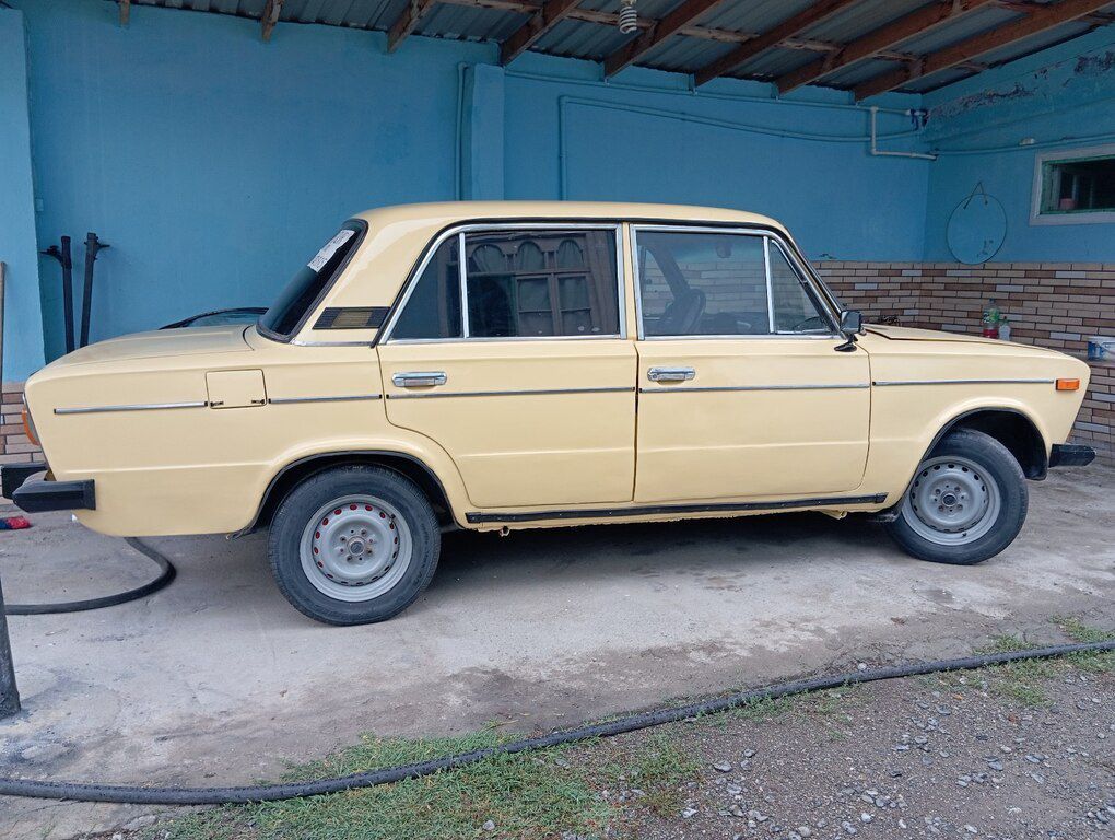 Lada (VAZ) 2106, 1.6 L, 1988 il, 200 000 km 10-HB-570 — Avtomobillər, Ağdaş (3)