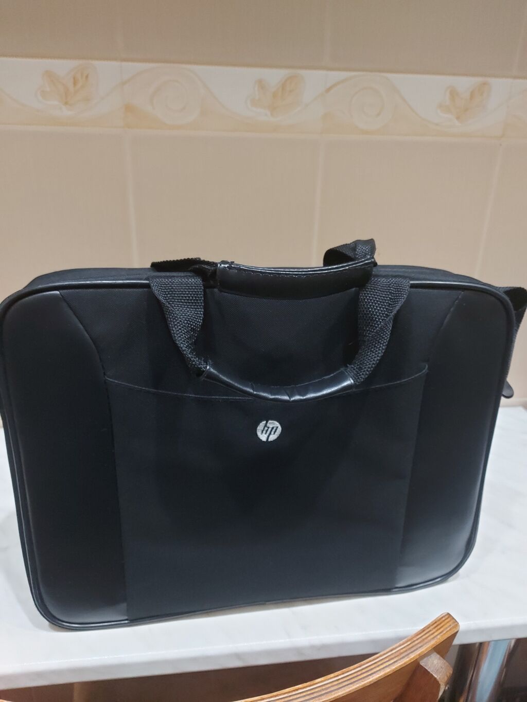 HP noutbuk çantası, istifadə olunmayıb - Rəng: qara - Material: suya — Noutbuk aksesuarları, Bakı (4)