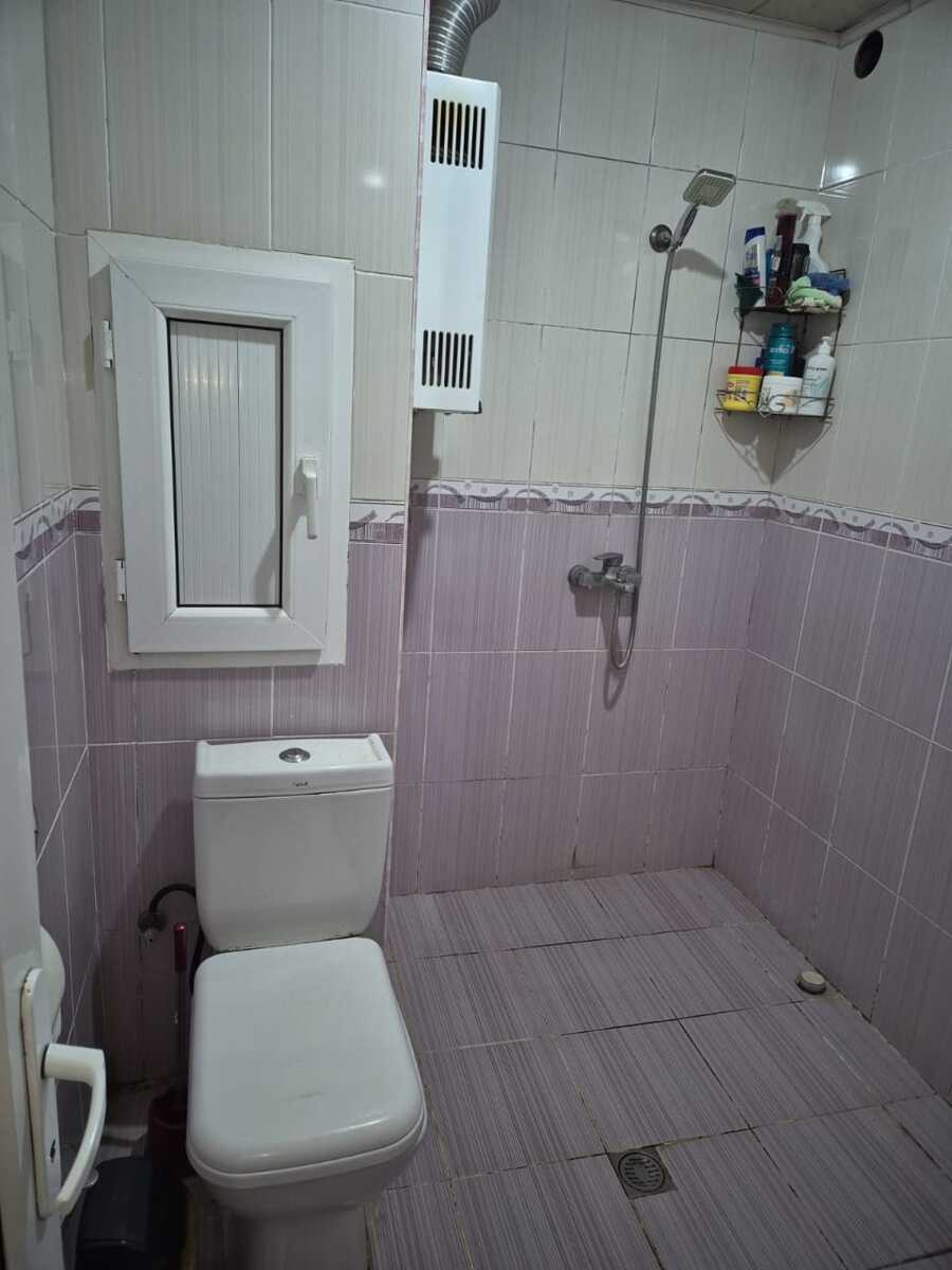 Satılır 2 otaqlı köhnə tikili 45 m² — Mənzil, Bakı (8)