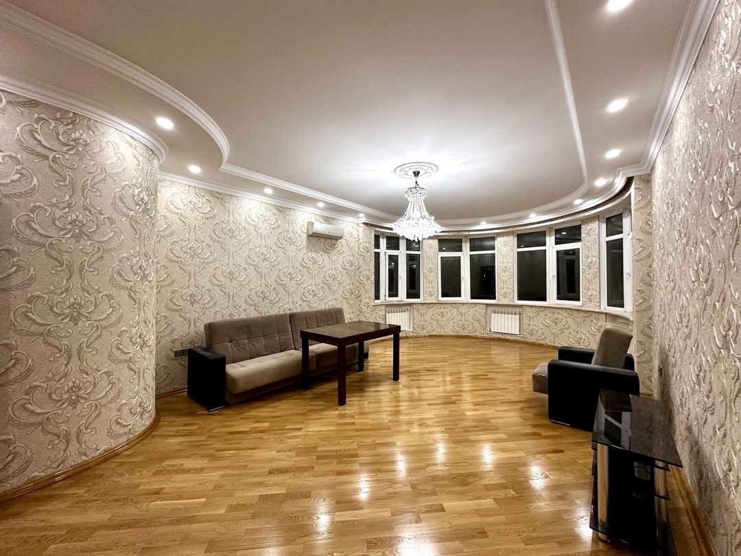 İcarəyə verilir 3 otaqlı yeni tikili 120 m² — Mənzil, Bakı (2)